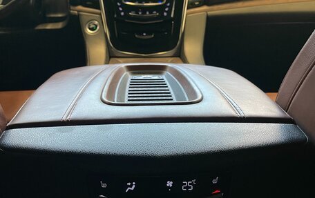 Cadillac Escalade IV, 2018 год, 5 100 000 рублей, 30 фотография