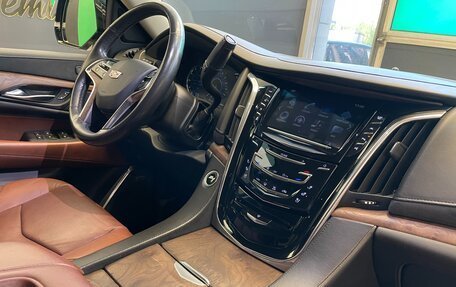 Cadillac Escalade IV, 2018 год, 5 100 000 рублей, 28 фотография