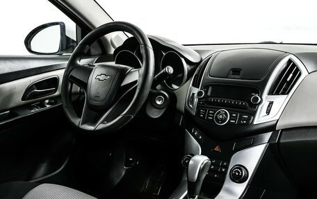 Chevrolet Cruze II, 2013 год, 649 000 рублей, 9 фотография