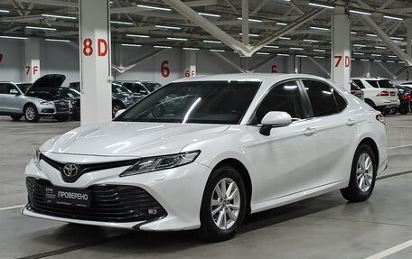 Toyota Camry, 2019 год, 2 500 000 рублей, 1 фотография