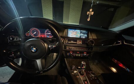 BMW 5 серия, 2016 год, 2 450 000 рублей, 11 фотография