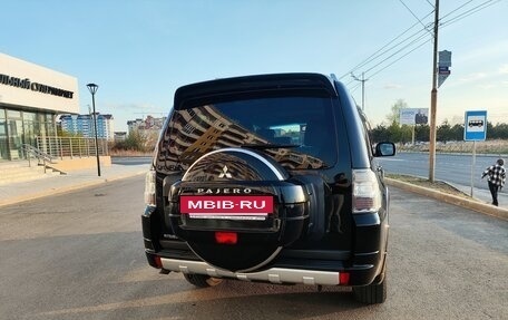Mitsubishi Pajero IV, 2011 год, 2 290 000 рублей, 4 фотография