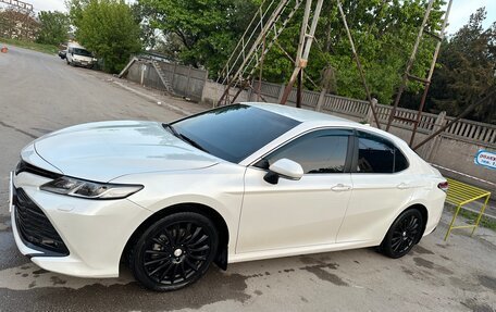 Toyota Camry, 2018 год, 3 200 000 рублей, 3 фотография