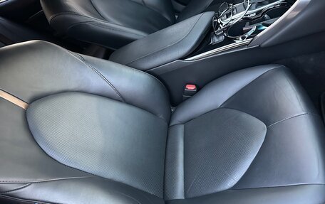 Toyota Camry, 2018 год, 3 200 000 рублей, 14 фотография
