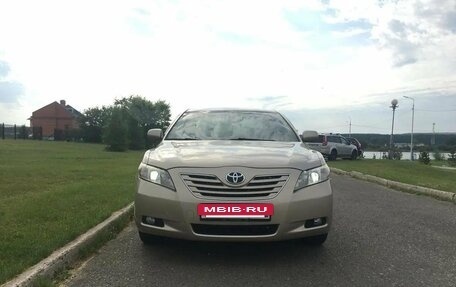 Toyota Camry, 2006 год, 1 200 000 рублей, 6 фотография