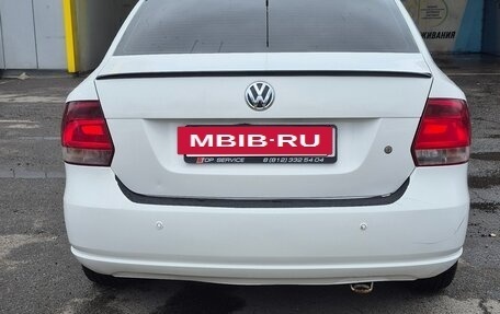 Volkswagen Polo VI (EU Market), 2011 год, 600 000 рублей, 2 фотография