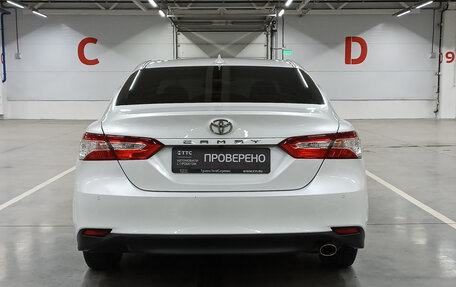 Toyota Camry, 2019 год, 2 500 000 рублей, 7 фотография