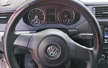 Volkswagen Jetta VI, 2013 год, 1 350 000 рублей, 12 фотография
