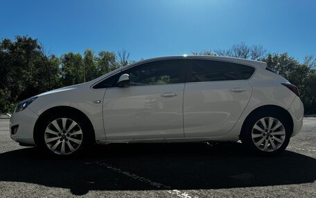 Opel Astra J, 2011 год, 600 000 рублей, 5 фотография