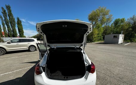 Opel Astra J, 2011 год, 600 000 рублей, 15 фотография