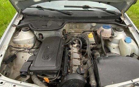 Volkswagen Pointer, 2004 год, 250 000 рублей, 7 фотография