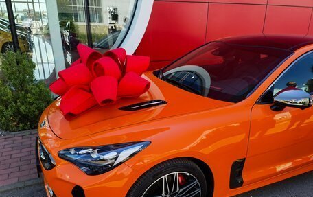 KIA Stinger I, 2021 год, 2 800 000 рублей, 2 фотография