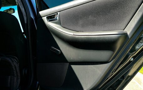 Toyota Corolla, 2006 год, 600 000 рублей, 10 фотография