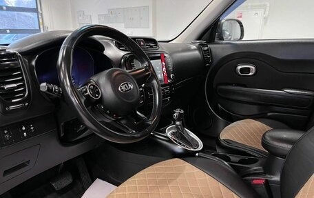 KIA Soul II рестайлинг, 2017 год, 1 318 000 рублей, 9 фотография