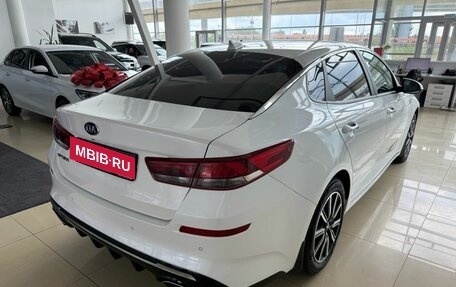 KIA Optima IV, 2019 год, 2 362 500 рублей, 6 фотография