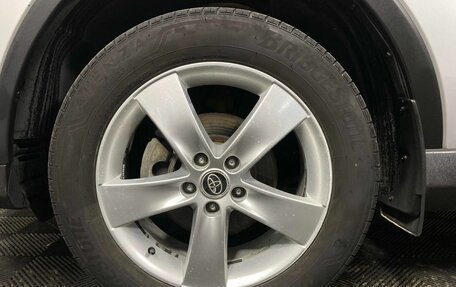 Toyota RAV4, 2015 год, 1 950 000 рублей, 9 фотография