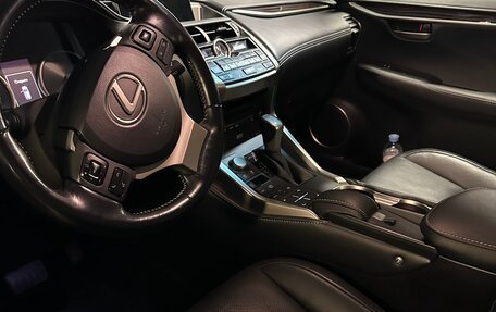 Lexus NX I, 2015 год, 3 000 000 рублей, 4 фотография