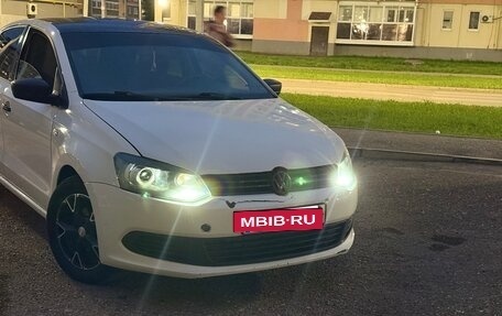 Volkswagen Polo VI (EU Market), 2011 год, 450 000 рублей, 4 фотография