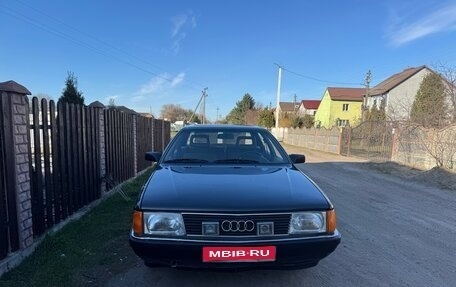 Audi 100, 1984 год, 150 000 рублей, 1 фотография
