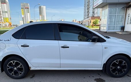 Volkswagen Polo VI (EU Market), 2011 год, 450 000 рублей, 10 фотография