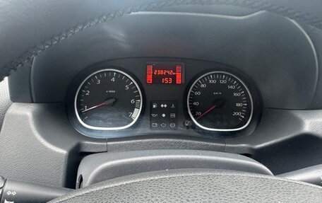 Renault Duster I рестайлинг, 2013 год, 1 070 000 рублей, 2 фотография