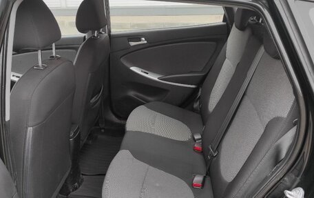 Hyundai Solaris II рестайлинг, 2012 год, 750 000 рублей, 5 фотография