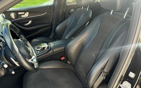 Mercedes-Benz E-Класс, 2018 год, 3 770 000 рублей, 6 фотография