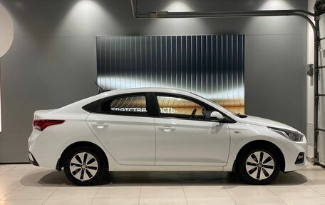 Hyundai Solaris II рестайлинг, 2017 год, 1 030 000 рублей, 4 фотография