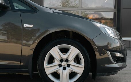 Opel Astra J, 2013 год, 1 050 000 рублей, 9 фотография