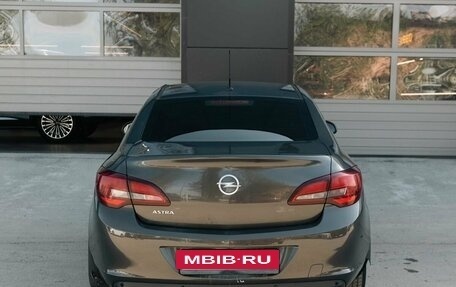 Opel Astra J, 2013 год, 1 050 000 рублей, 6 фотография