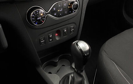 Renault Sandero II рестайлинг, 2016 год, 1 065 000 рублей, 19 фотография