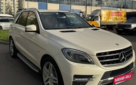 Mercedes-Benz M-Класс, 2012 год, 2 400 000 рублей, 3 фотография