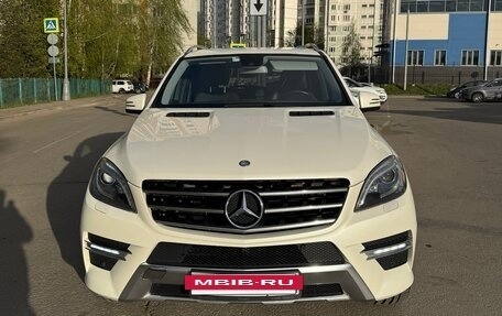 Mercedes-Benz M-Класс, 2012 год, 2 400 000 рублей, 2 фотография