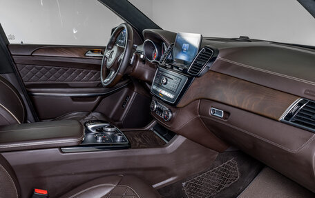 Mercedes-Benz GLS, 2018 год, 3 650 000 рублей, 11 фотография