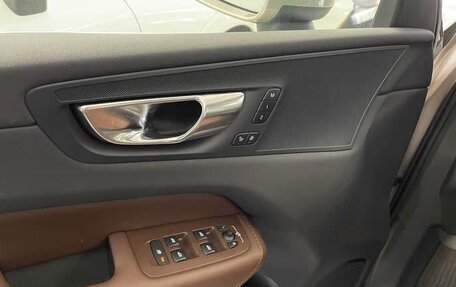 Volvo XC60 II, 2025 год, 5 700 000 рублей, 10 фотография