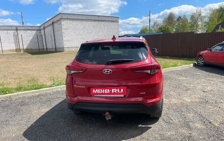 Hyundai Tucson III, 2018 год, 1 600 000 рублей, 3 фотография