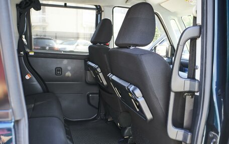 Toyota Roomy I, 2019 год, 1 199 000 рублей, 15 фотография