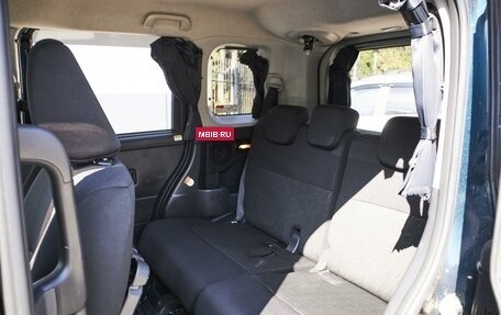 Toyota Roomy I, 2019 год, 1 199 000 рублей, 11 фотография