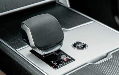 Land Rover Range Rover IV рестайлинг, 2025 год, 26 987 000 рублей, 19 фотография