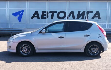Hyundai i30 I, 2010 год, 653 000 рублей, 4 фотография