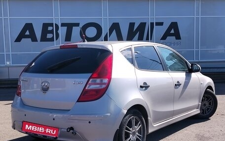 Hyundai i30 I, 2010 год, 653 000 рублей, 2 фотография