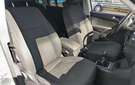 Volkswagen Tiguan I, 2012 год, 834 000 рублей, 14 фотография