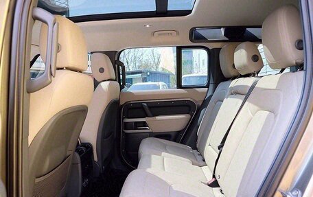 Land Rover Defender II, 2022 год, 6 797 000 рублей, 4 фотография