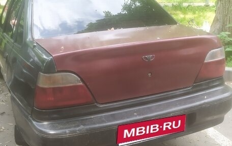 Daewoo Nexia I рестайлинг, 2002 год, 100 000 рублей, 2 фотография