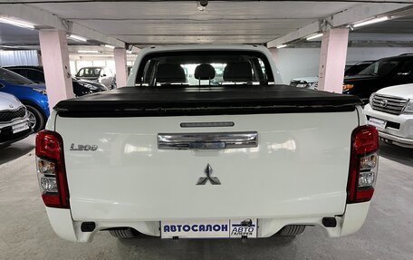 Mitsubishi L200 IV рестайлинг, 2021 год, 2 250 000 рублей, 7 фотография