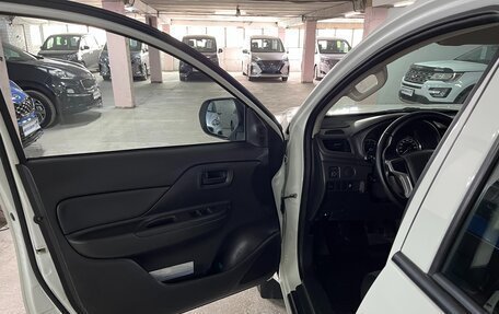 Mitsubishi L200 IV рестайлинг, 2021 год, 2 250 000 рублей, 11 фотография