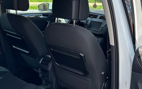 Volkswagen Tiguan II, 2017 год, 2 950 000 рублей, 9 фотография