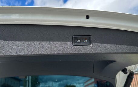 Volkswagen Tiguan II, 2017 год, 2 950 000 рублей, 16 фотография