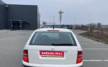 Skoda Fabia II, 2007 год, 650 000 рублей, 3 фотография