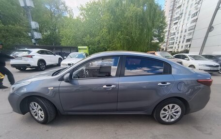 KIA Rio IV, 2018 год, 1 400 000 рублей, 3 фотография
